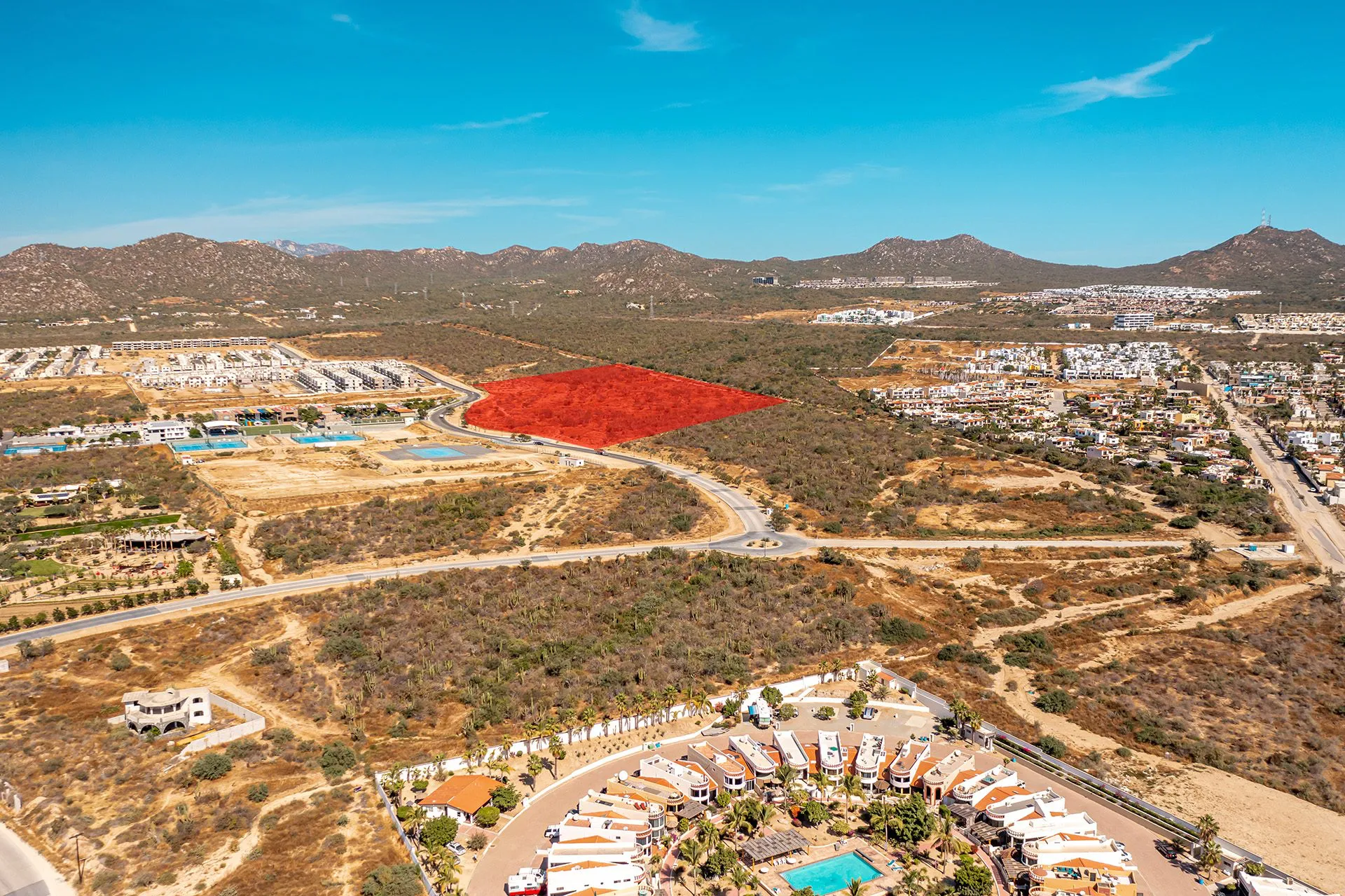 This 15 acre development parcel is located inside one of the most popular communities in Los Cabos.