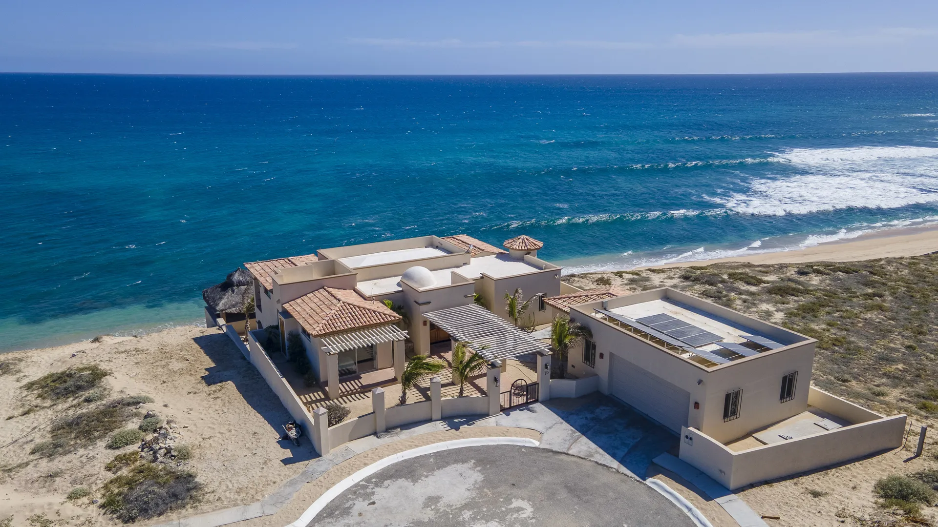 Casa Vista Perfecta is an impeccably maintained 4-bedroom 2.5 bath 2-story home overlooking the famed Punta Perfecta surf break